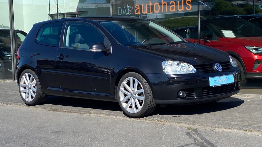 Volkswagen Golf V Limousine 1.6 United aus 1. Hand !!