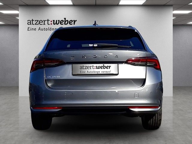 Fahrzeugabbildung Skoda Octavia Combi Selection 2.0TDI DSG PANO Leder