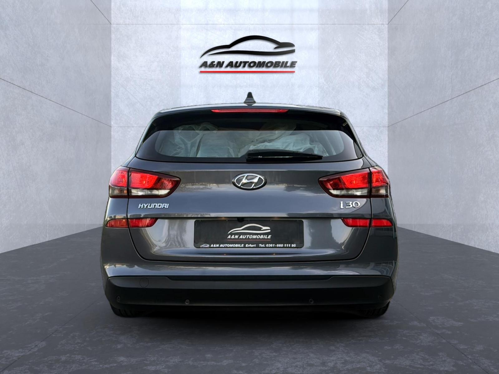 Hyundai i30 cw Trend+NAVI+KLIMA+PDC+KAMERA+AHK+ALU+75TKM
