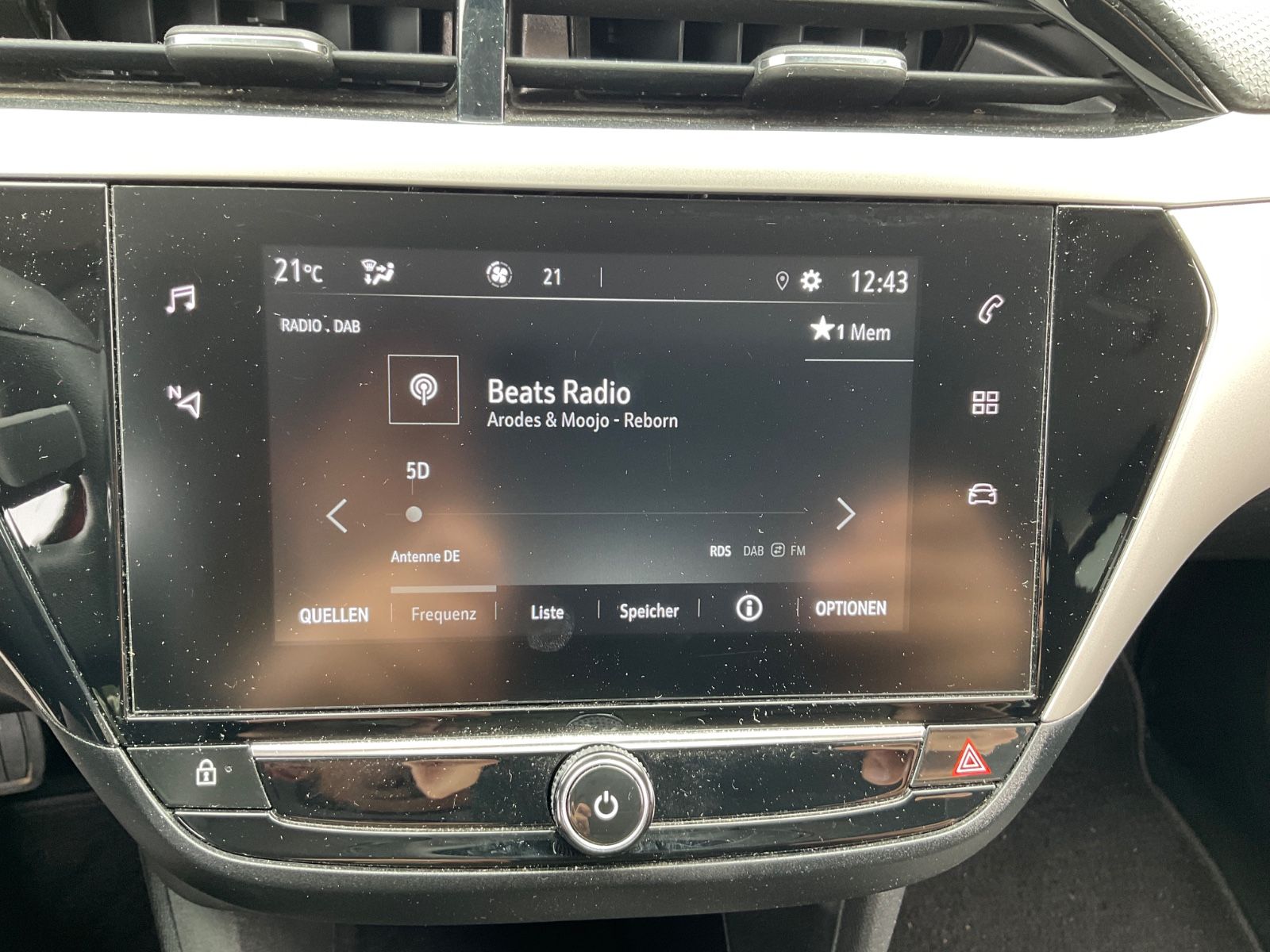 Fahrzeugabbildung Opel Corsa 100KW Edition,50 KWS,CarPlay,Spur,Telefon