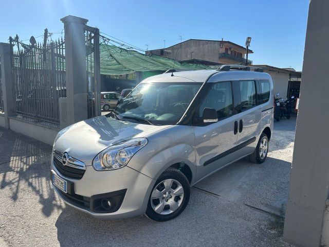 Opel Combo Tour 1.6 Diesel 90 Cv 2014 Vettura 5 