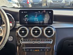 Fahrzeugabbildung GLC 220 d 4Matic EU6d El. Panodach Leder Digital
