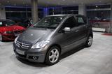 Mercedes-Benz A 180 CDI AVANTGARDE LEDER NAVI-COMAND MFL - Mercedes-Benz A 180: Cdi Avantgarde