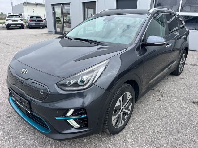Kia Niro e-Niro GOLD 64kWh*LED*NAV*KAM*