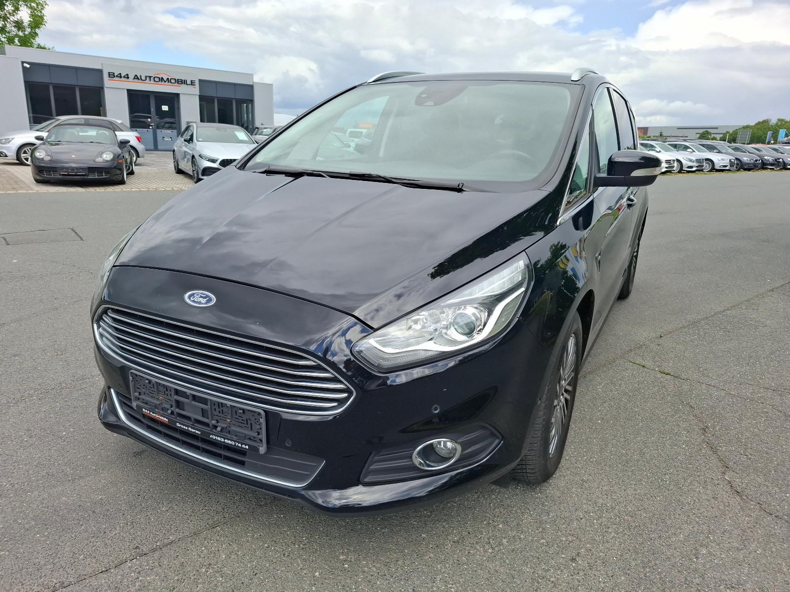 Ford S-MAX Titanium*7 Sitzer*NAVI*Kamera*Spur*AHK*