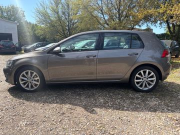 Volkswagen Golf - 4