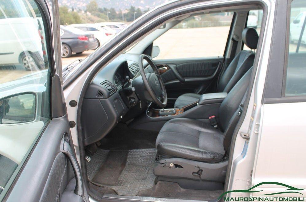 Mercedes-Benz ML270 2005 — photo 10