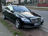 Mercedes-Benz S 350 BlueTEC -Motor kompl. revidiert - Mercedes-Benz S 350 in Krefeld