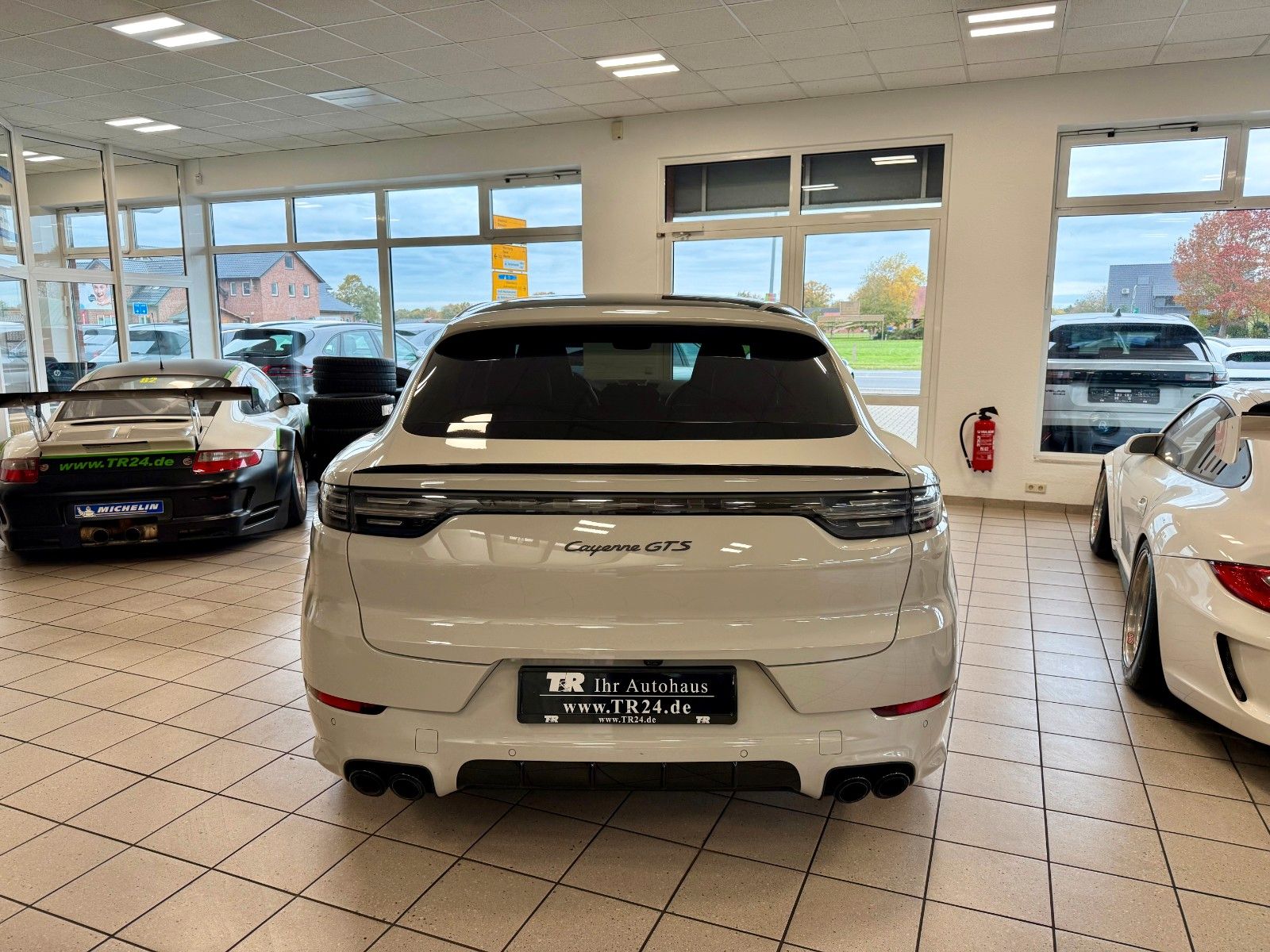 Fahrzeugabbildung Porsche Cayenne Coupe GTS AHK/ACC/HeadUp/22Zoll