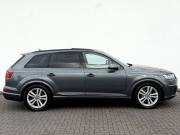 Audi Q7 - 4