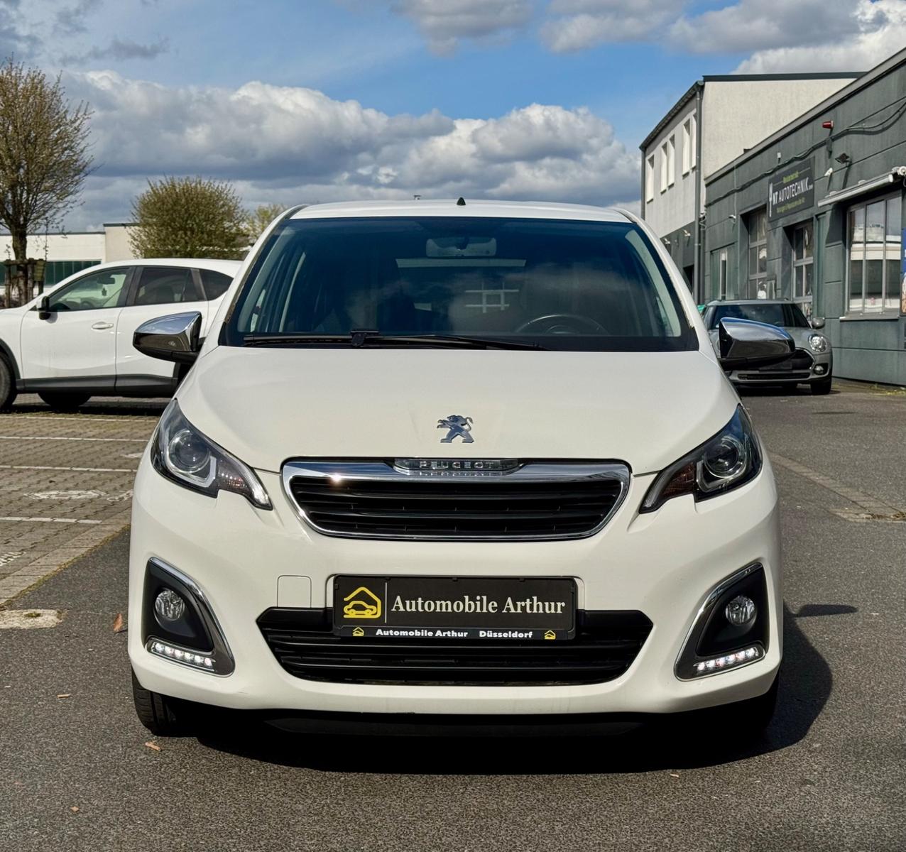 Peugeot 108 Collection*1.0*2.Hand*Erst 84 Tkm*Navi*Alu*