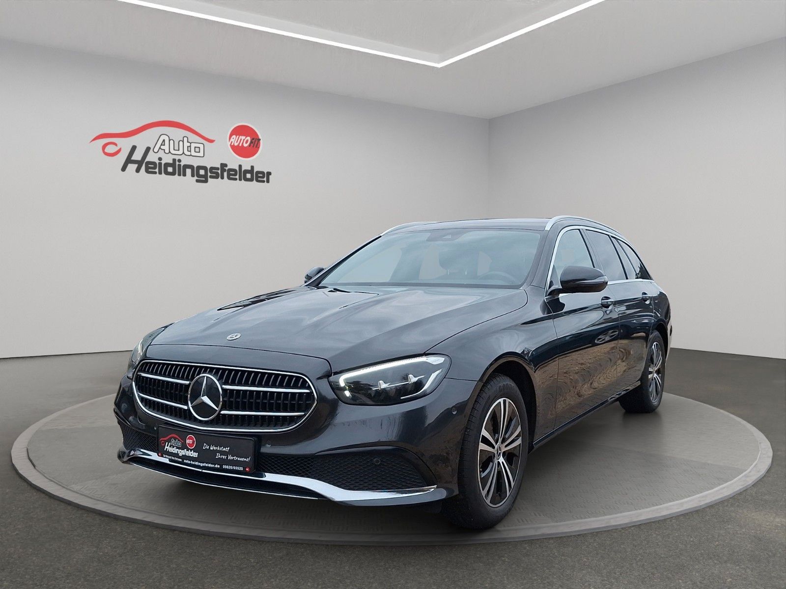 MERCEDES-BENZ T-Modell E 220 d, ACC,RFK,PDC,APP,Standheizung