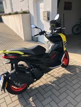 Aprilia SR GT 200 - APRILIA SR