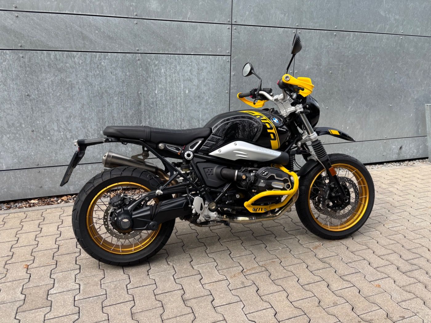 Fahrzeugabbildung BMW R nine t Urban GS 40 Jahre Sondermodell