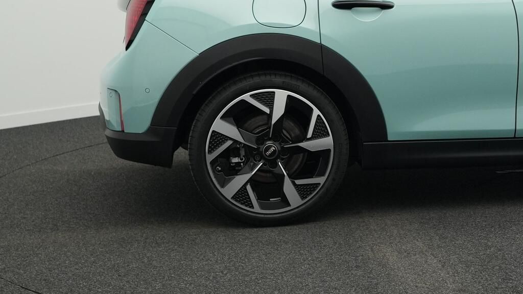 MINI Cooper C 2024