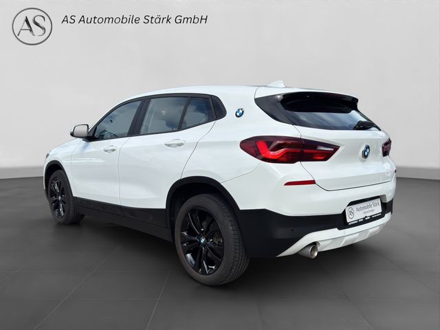 Fahrzeugabbildung BMW X2 sDrive 18i Automatik+LED+Navi+Pano+Kamera+DAB