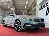Volkswagen Passat Variant 2.0 TDI DSG R-Line *LED*Virtual* - Volkswagen Passat: Kombi, R Line