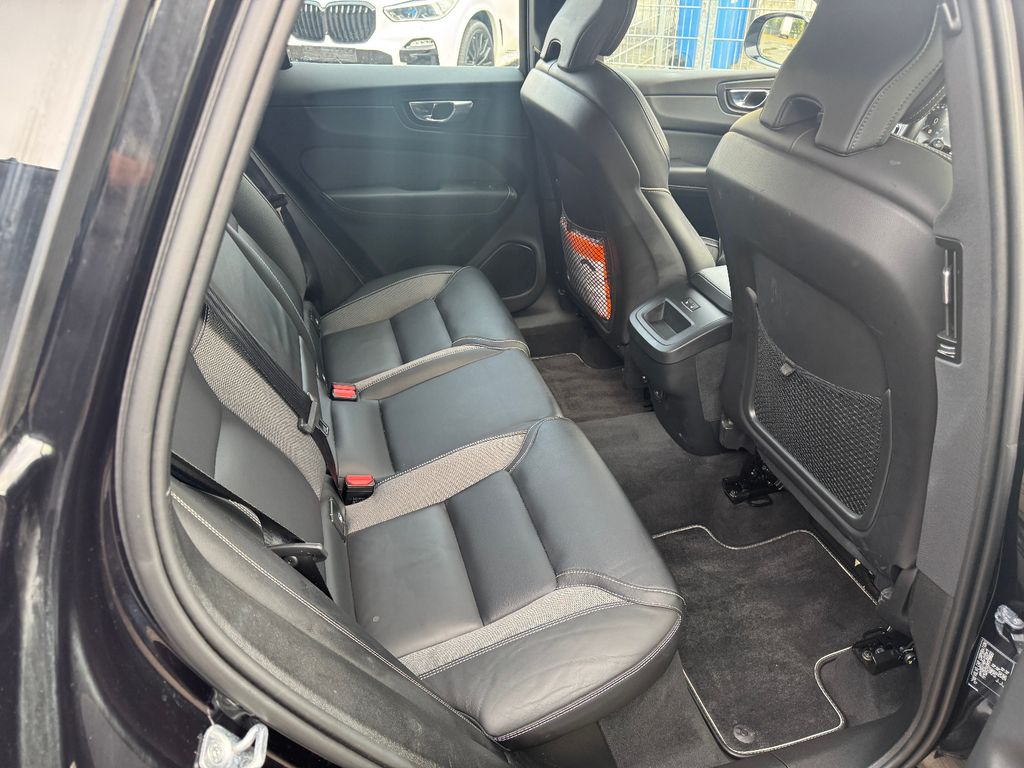 Volvo XC60 R Design Volvo XC60 R Design