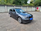 BMW 320i Touring Automatik - BMW 320 aus 2006: 320i