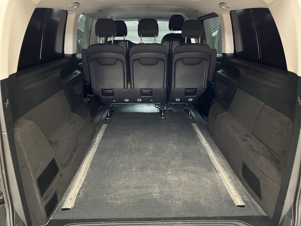 Fahrzeugabbildung Mercedes-Benz Vito 119 Mixto extralang 5Sitze LED MBUX 2,5tAHK