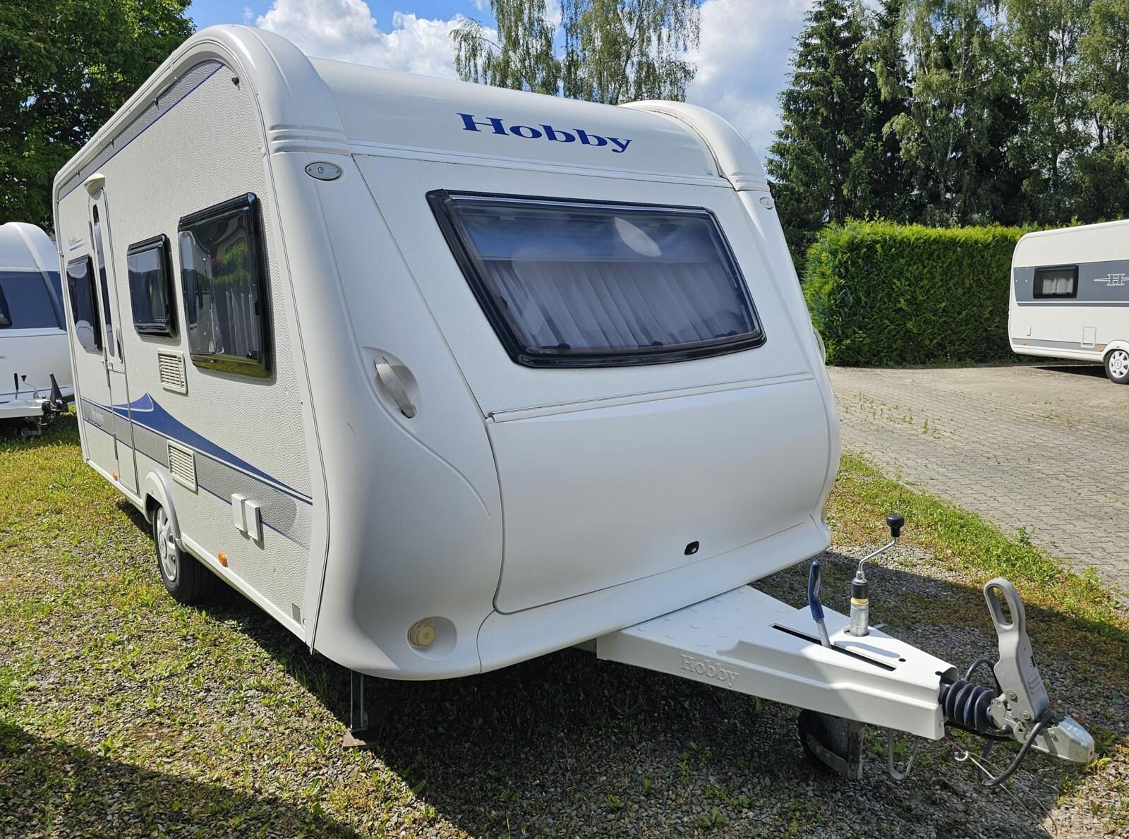 Hobby Excellent 455 UF Vorzelt*1.400kg*Rundsitzgruppe