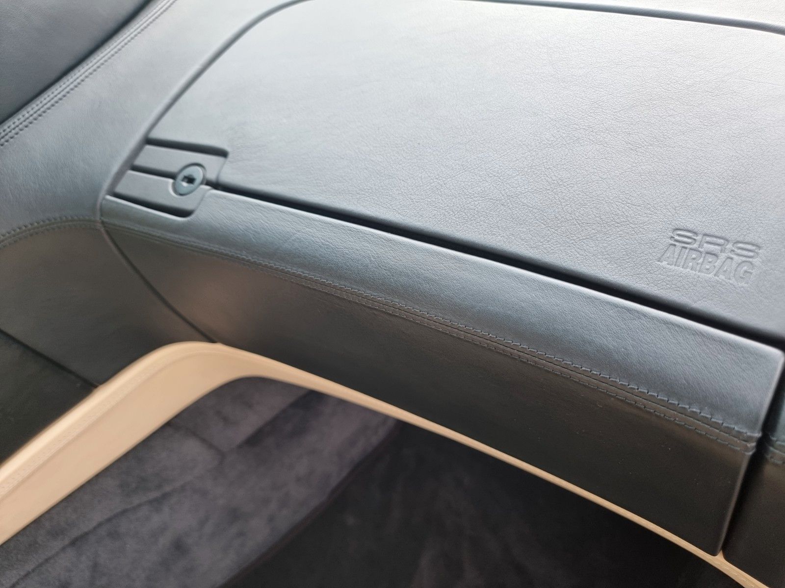 Fahrzeugabbildung BMW 840Ci Schalter/Komplett Individual/Der Schönste?