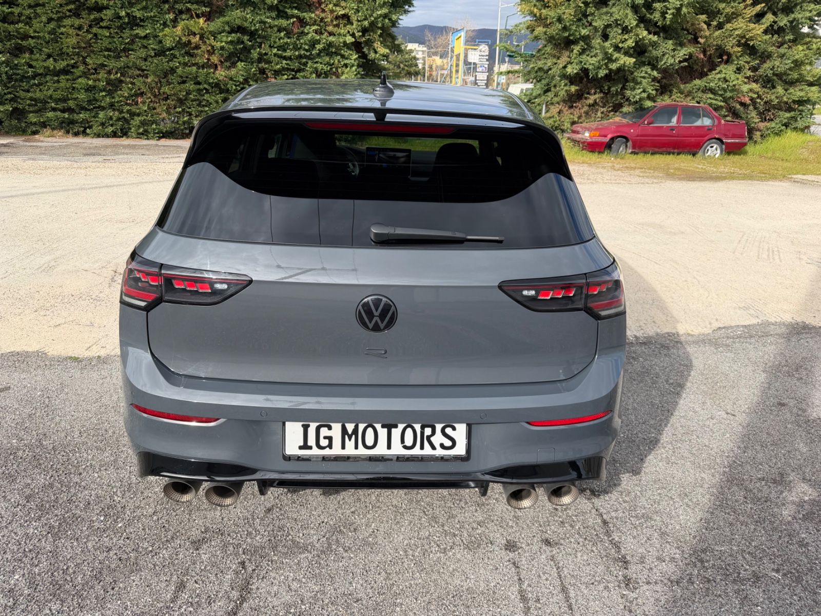 Volkswagen Golf VIII Lim. 2.0 TSI 245 kW 4Motion R Black Ed foto 5