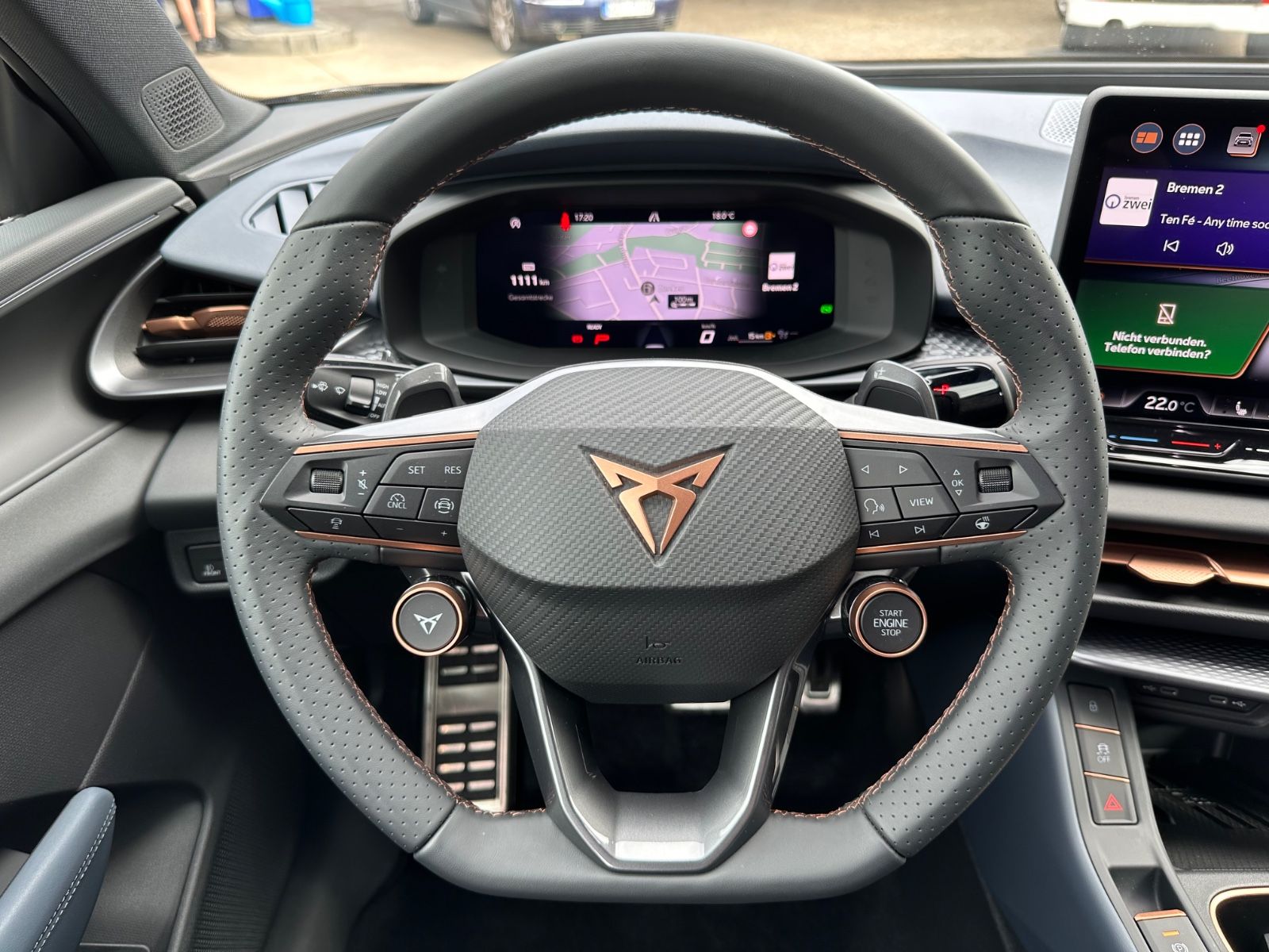 Fahrzeugabbildung CUPRA Terramar 1.5 eTSI DSG AHK/Navi/LED/ACC/SHZG
