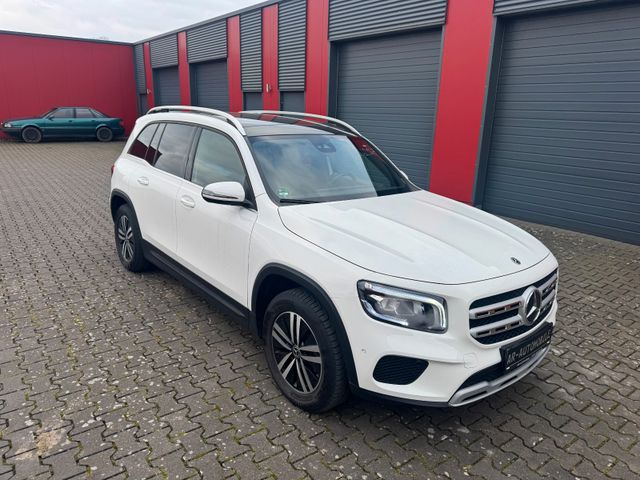 Mercedes-Benz GLB 180 d Panorama LED AHK Kamera