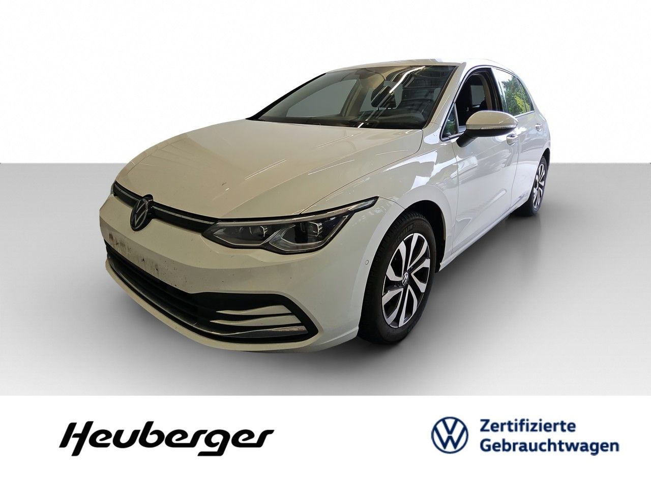 Volkswagen Golf VIII 1.5 TSI Active HUD ACC R. Kamera foto 1