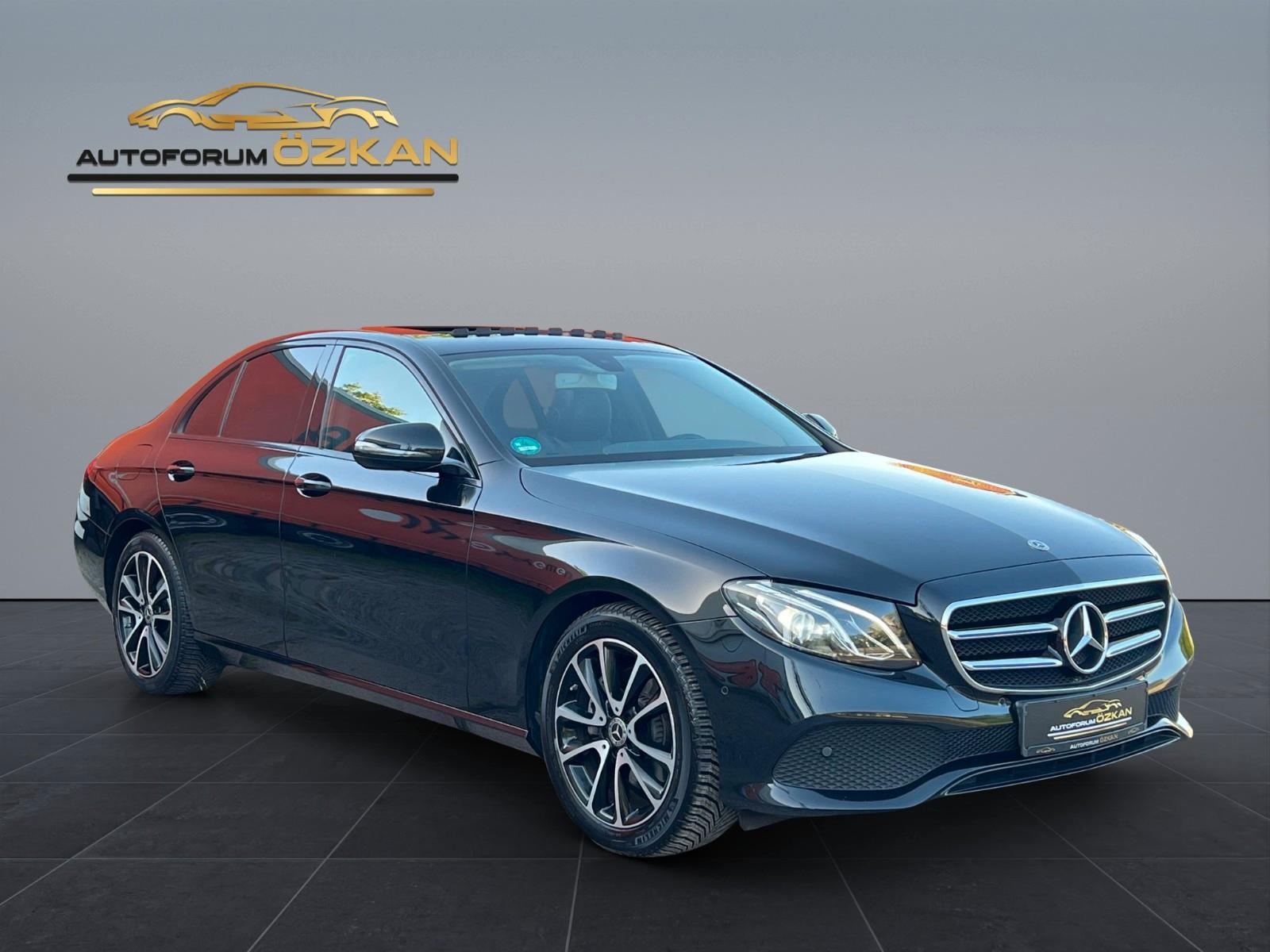 Mercedes-Benz E200 CGI 9G-Tronic Limo. Totwinkel Kamera