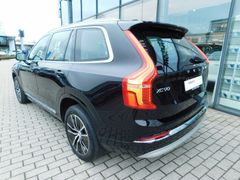 Fahrzeugabbildung Volvo XC90 T8 AWD Recharge Inscription Expression