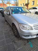Mercedes-Benz C 180 KOMPRESSOR BlueEFFICIENCY - - Mercedes-Benz C 180: Blueefficiency Kompressor
