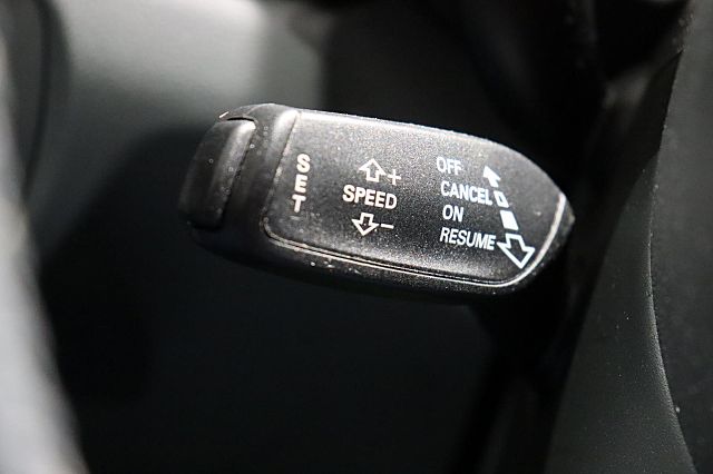 Q3 1.4 TFSI design LED NAVI PDC TEMPOMAT BT DAB