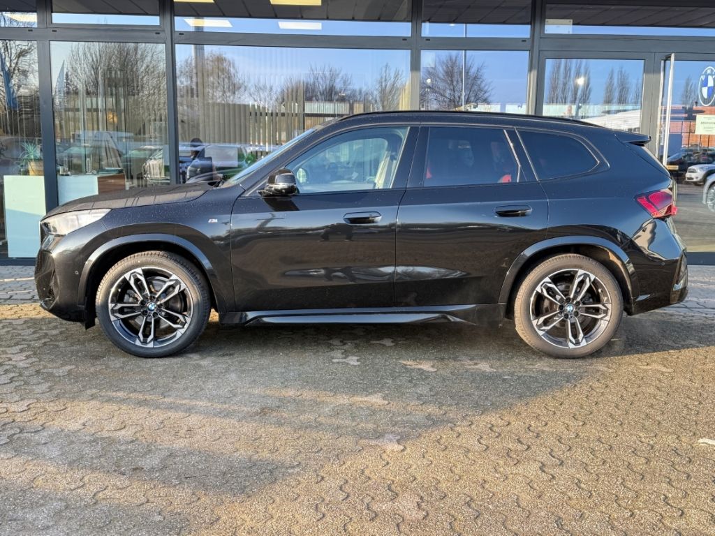 BMW X1 xDrive 23i Anhängerkupplung Autom Geschw Rege foto 2