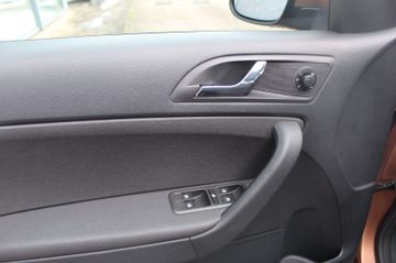 Fahrzeugabbildung SKODA Yeti Ambition Navi Xenon AHK