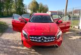 Mercedes-Benz GLA 180 Automatik  - rote Mercedes-Benz GLA 180