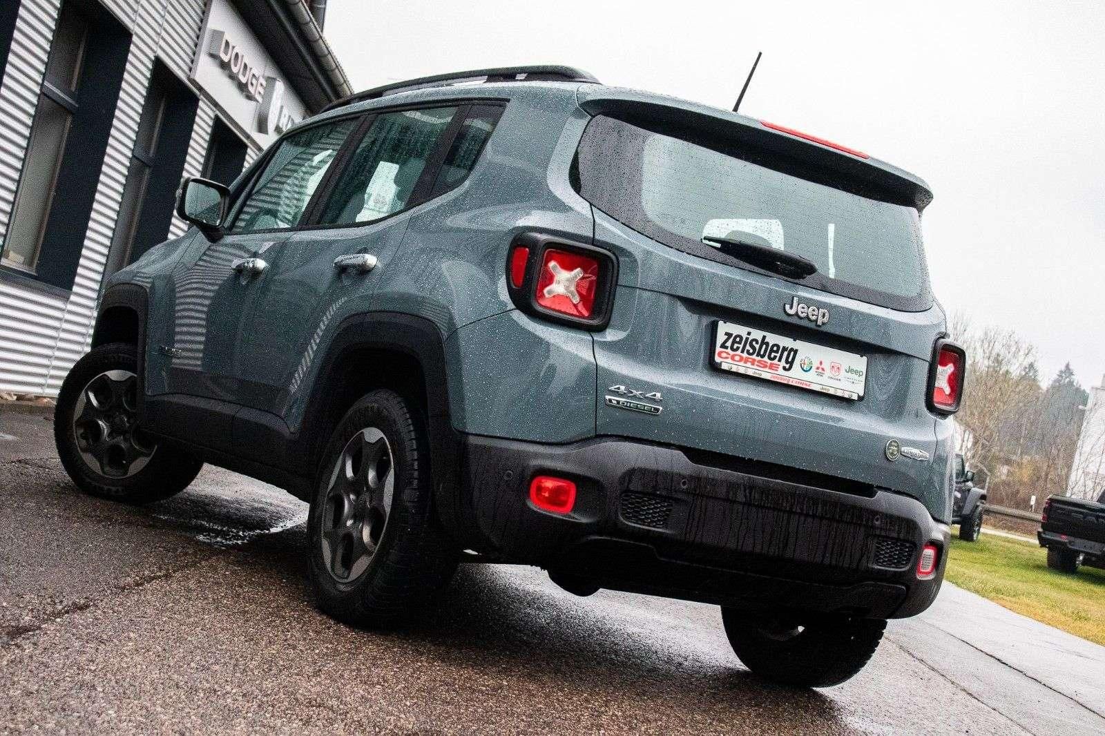 Fahrzeugabbildung Jeep Renegade Longitude 2.0l MultiJet 4WD 6MT*1.Hd
