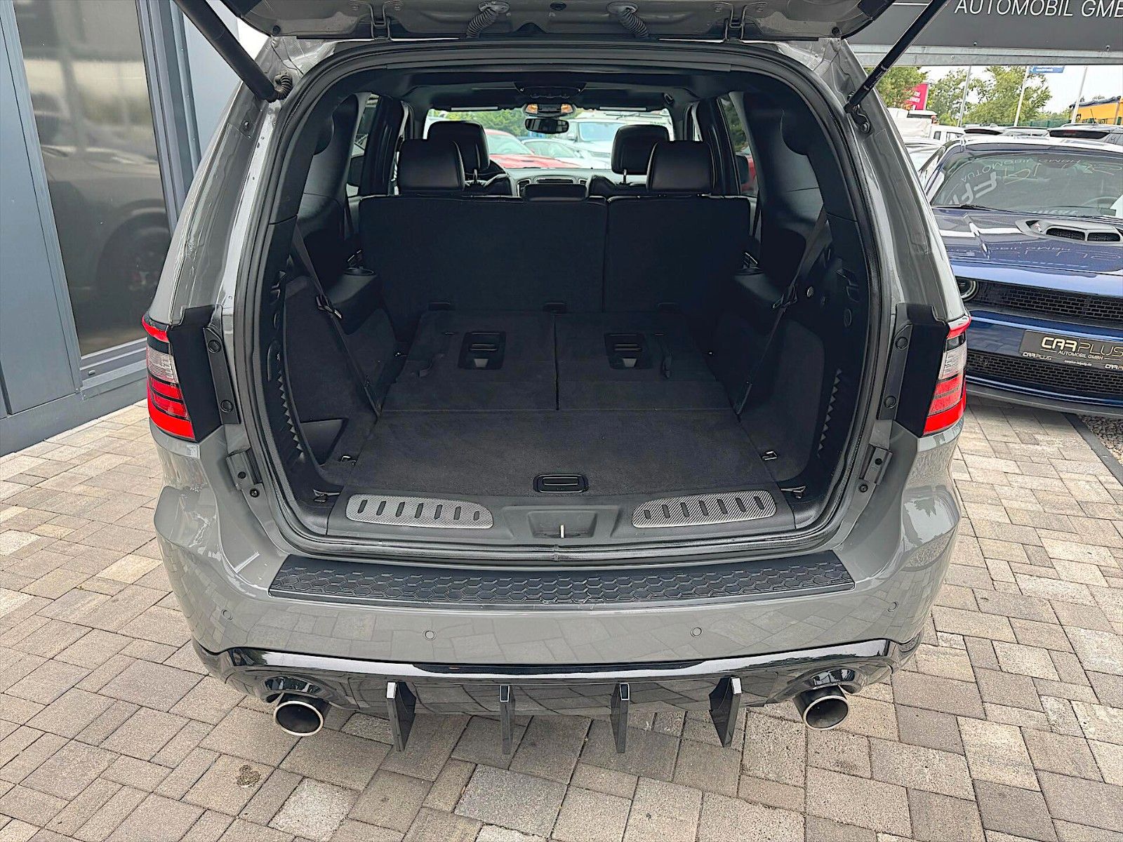 Fahrzeugabbildung Dodge Durango 5.7 V8 R/T SRT STYLE 4x4 Night Paket LED