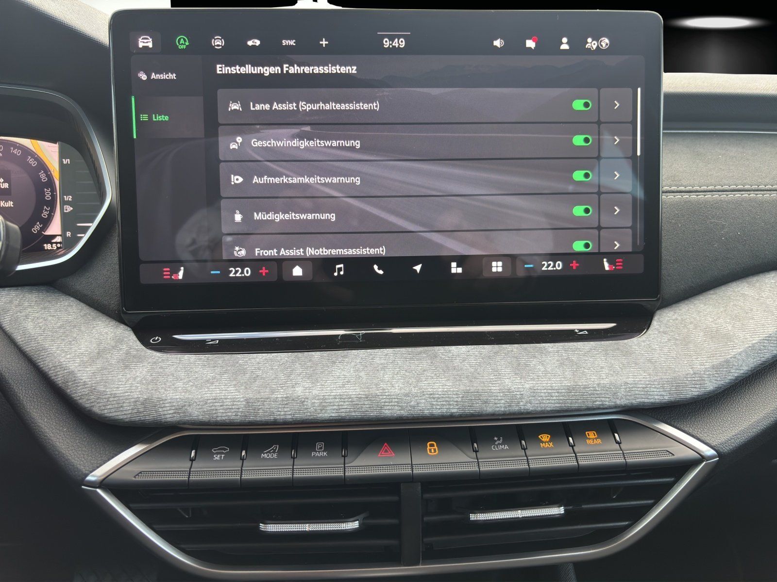 Fahrzeugabbildung SKODA Octavia Combi Selection 1,5 TSI mHEV 110 kW DSG