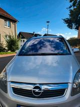 Opel Zafira 7-Sitzer - Opel Zafira aus 2007 mit Diesel-Antrieb