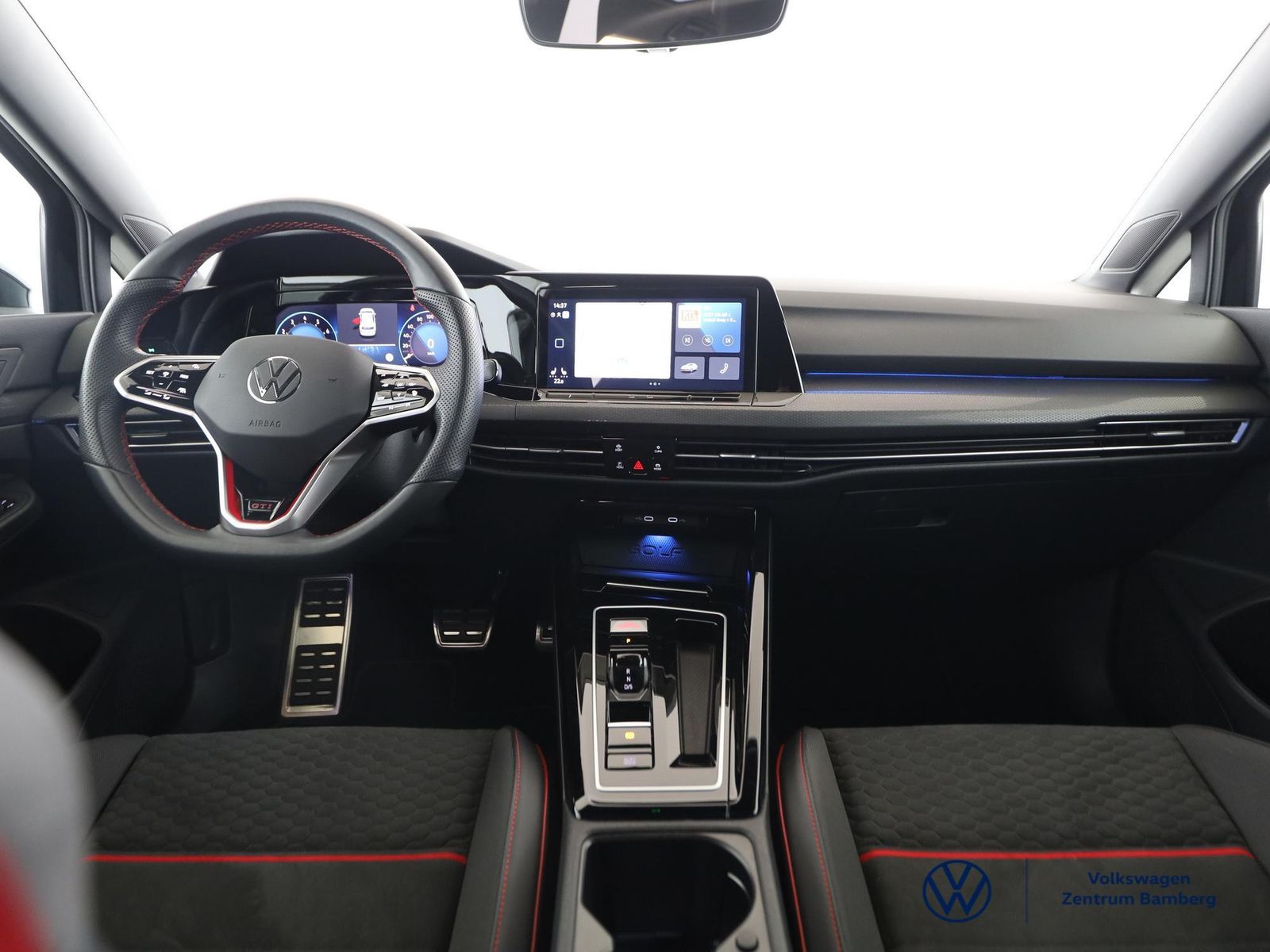 Volkswagen Golf VIII 2.0 TSI GTI Clubsport DSG+PANO+RFK+ACC foto 11