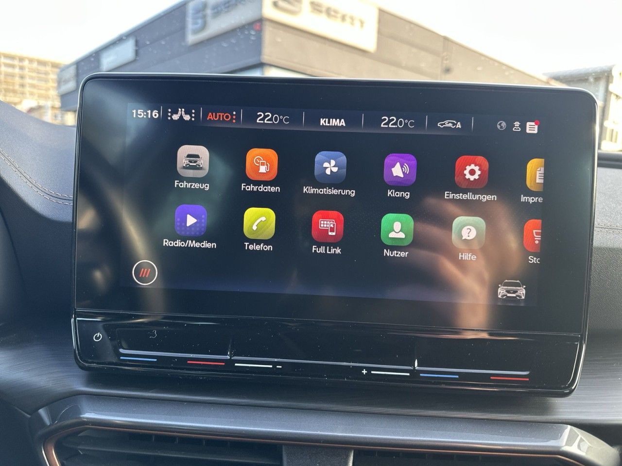 Fahrzeugabbildung CUPRA Formentor 1.5 TSI 150 PS DSG
