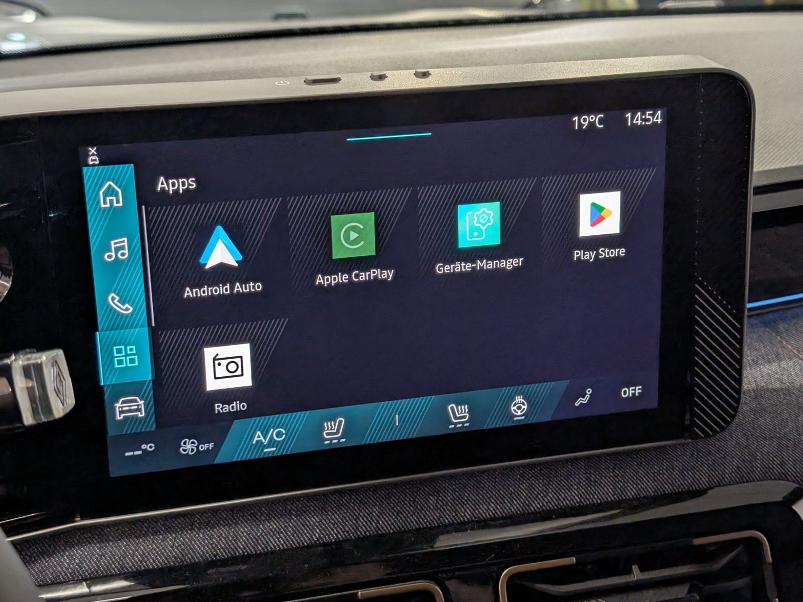 RENAULT R 4 E-Tech Elektrisch Techno 150 Comfort Range – Bild 15