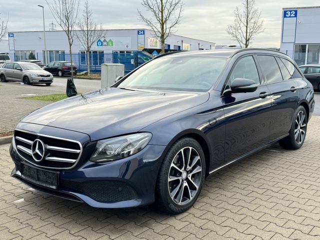 Mercedes-Benz E 220 d *AVANTG*360-KAMERA*WIDESCREEN*LED*SHZ*