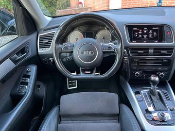 2015 AUDI SQ5 — миниатюра 14