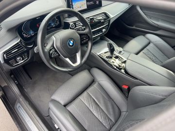 BMW 520 - 7