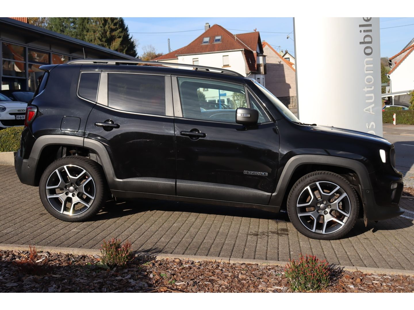 Jeep Renegade LIMITED 1.3 PHEV 4xe AHK PANO NAVI CARP imagem 2