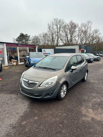 Opel Meriva B/ Automatik , Klima , AHK , usw..