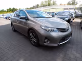 Toyota Auris  Sports Touring Hybrid 1,8 - Toyota Auris Touring Sports aus 2014